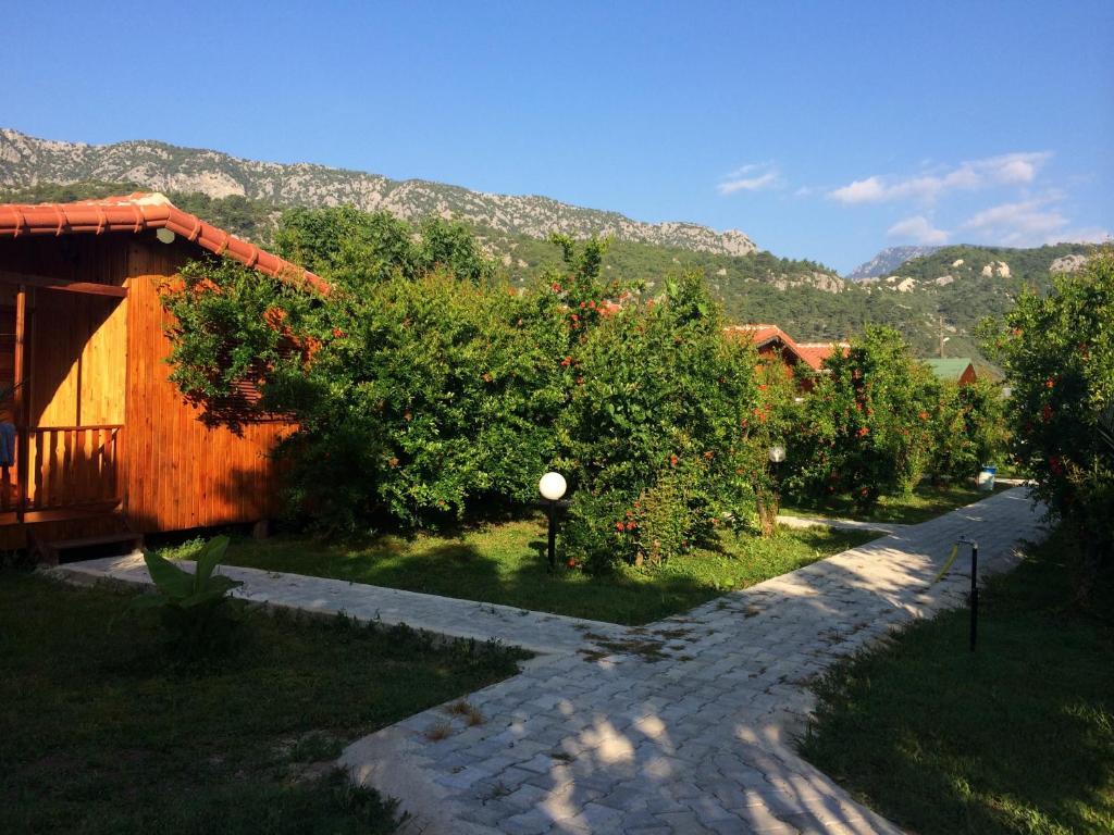 Yildiz Pension Bungalows Чирали Экстерьер фото